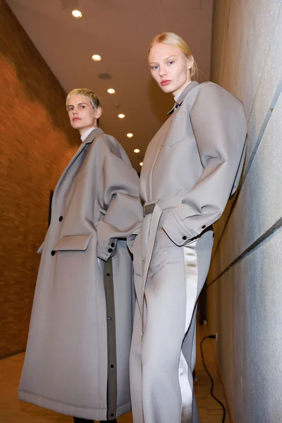 Look 9